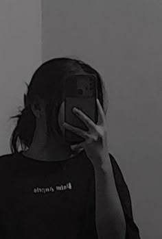 <em>Emma S</em>